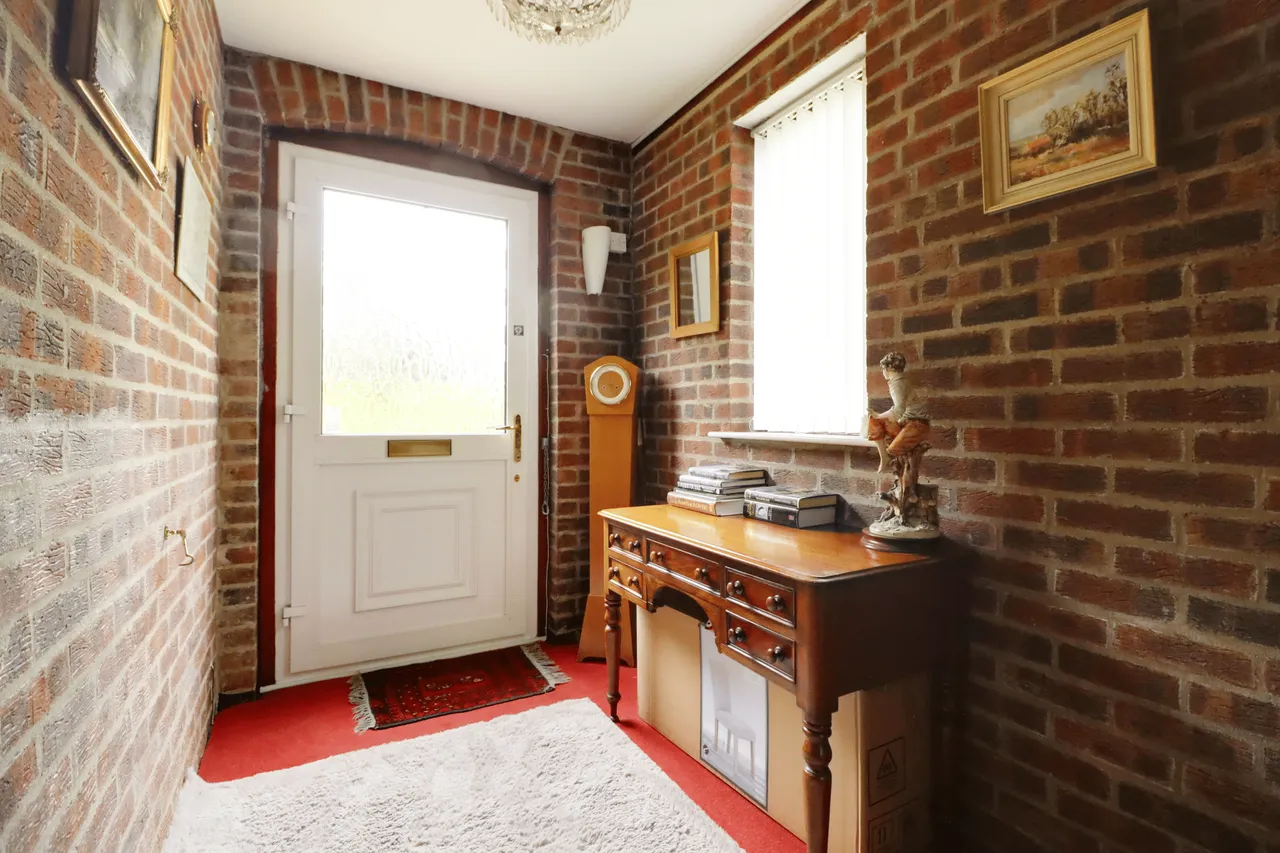 Main Street, Torksey, LN1, photo 9