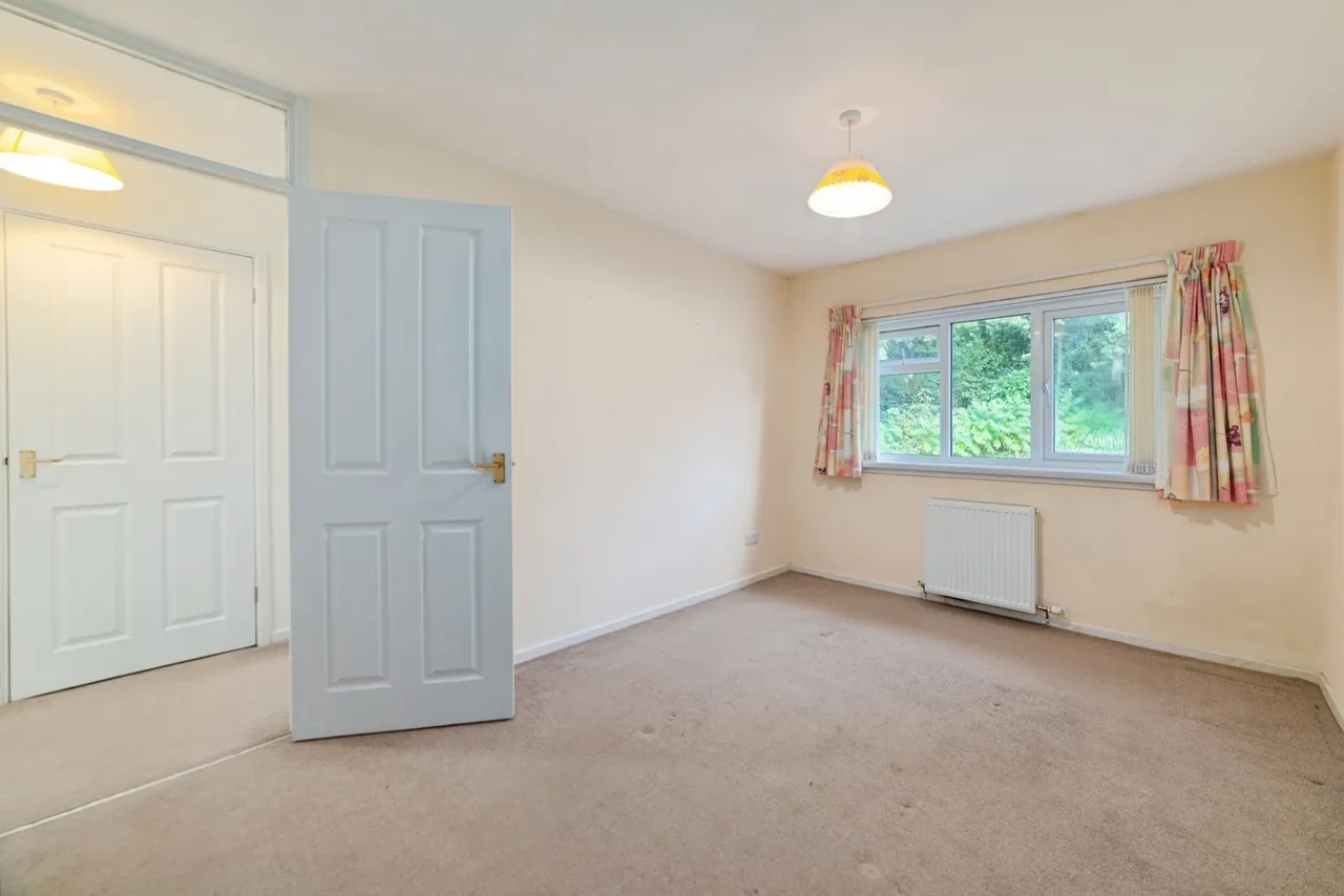 Merlins Gardens, The Norton, SA70, photo 3