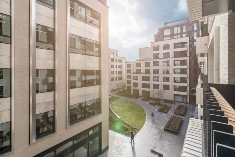3 bed flat for sale, Rathbone Place, Fitzrovia, W1T