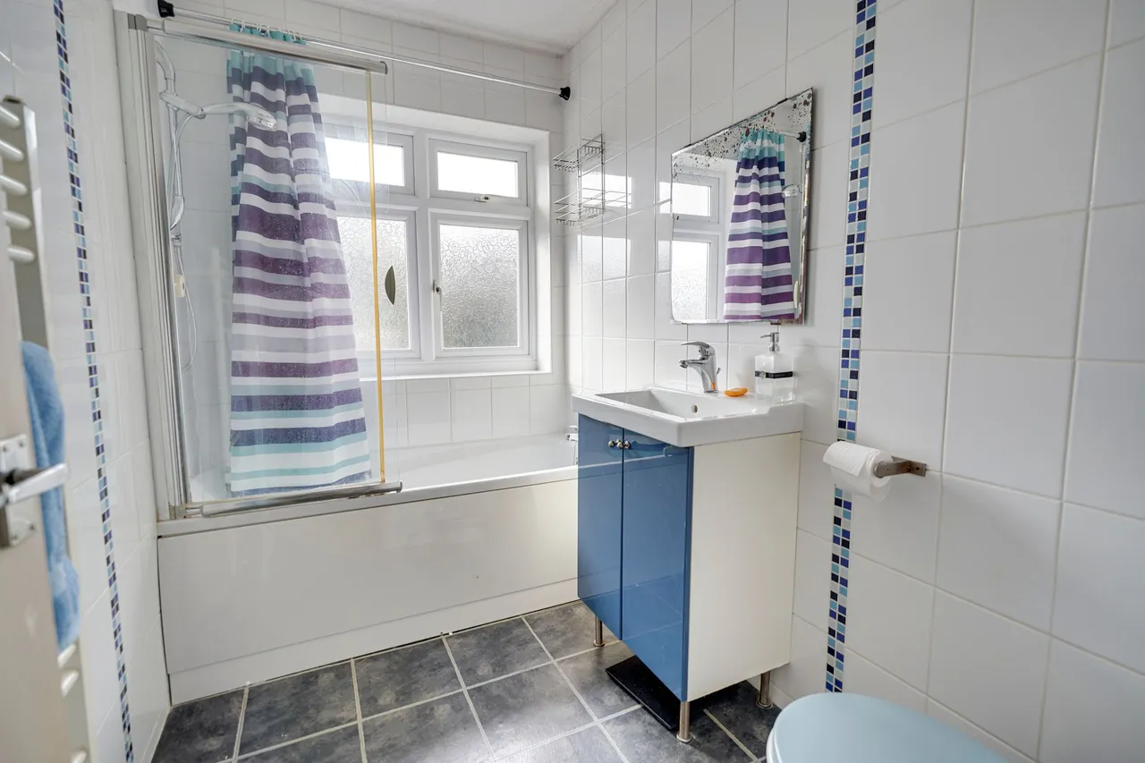 Hedgerows, Sawbridgeworth, CM21, photo 16