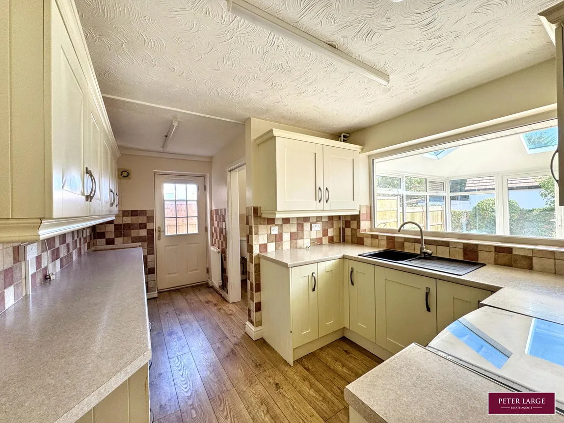 Lon Hafren, Rhyl, Denbighshire, LL18 4FE, photo 5