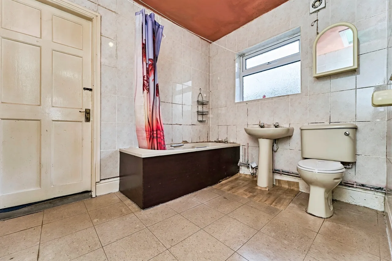 Grange Road, West Bromwich, B70, photo 9