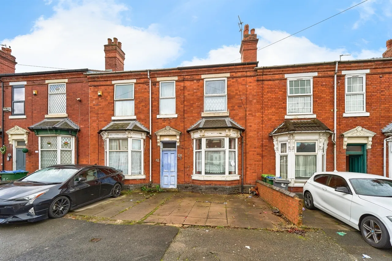 3 bed house for sale, Grange Road, West Bromwich, B70