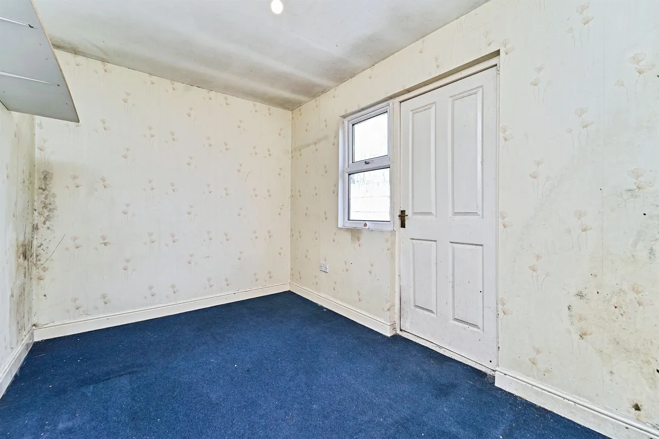 Grange Road, West Bromwich, B70, photo 16