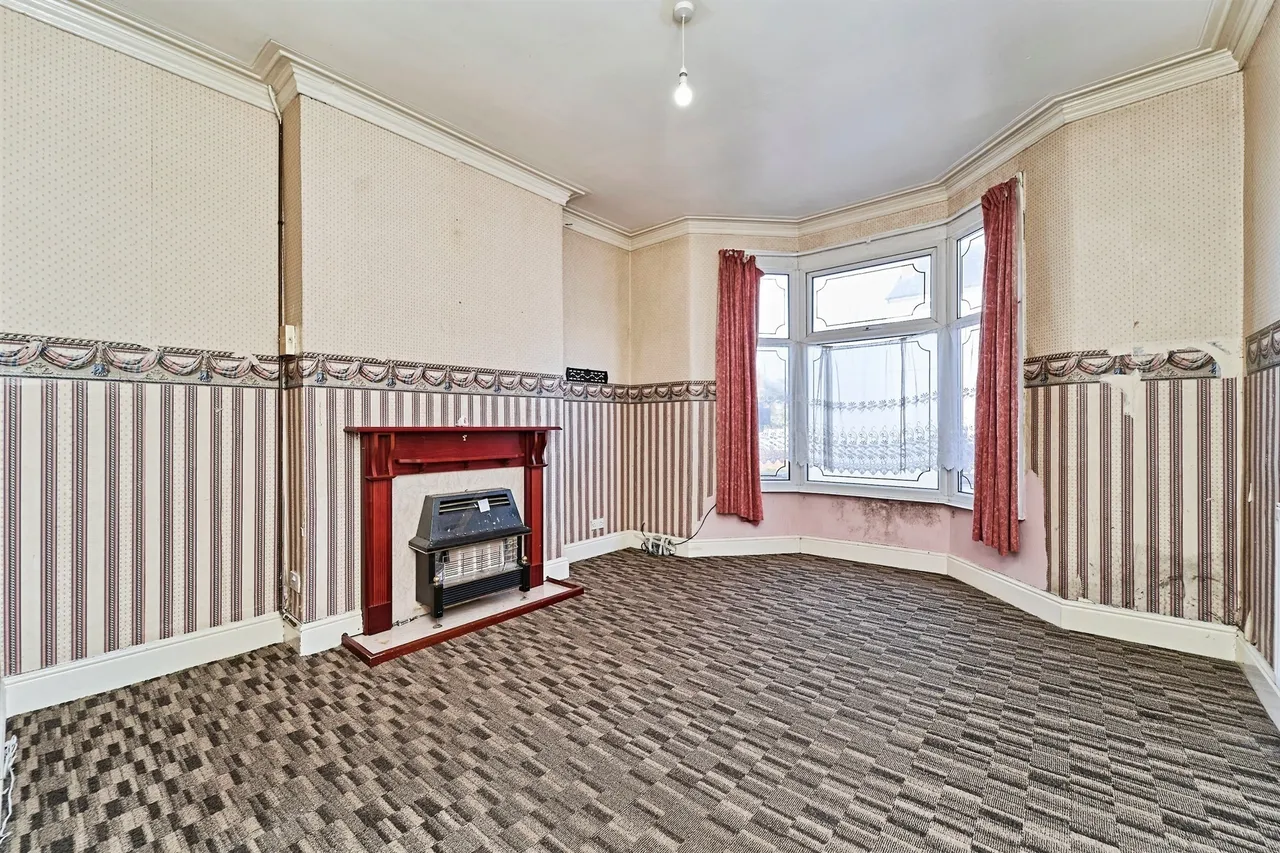 Grange Road, West Bromwich, B70, photo 3