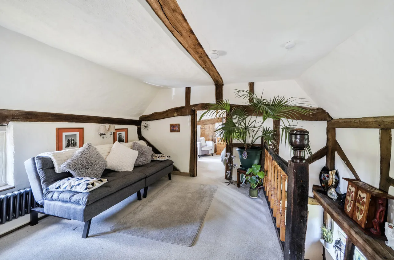 Eastern Road, Aldershot, Hampshire, GU12 4TB, photo 10