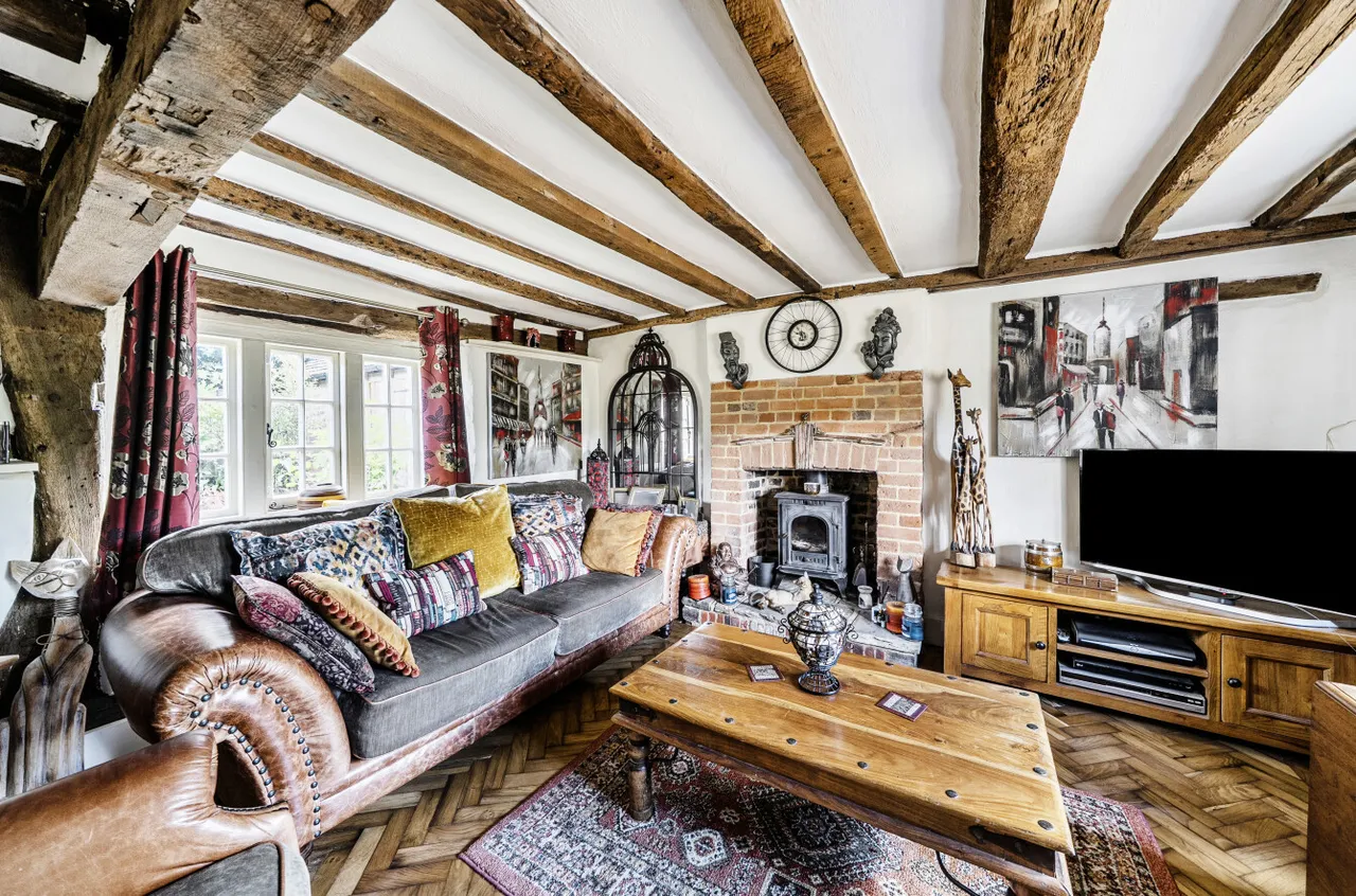 Eastern Road, Aldershot, Hampshire, GU12 4TB, photo 3