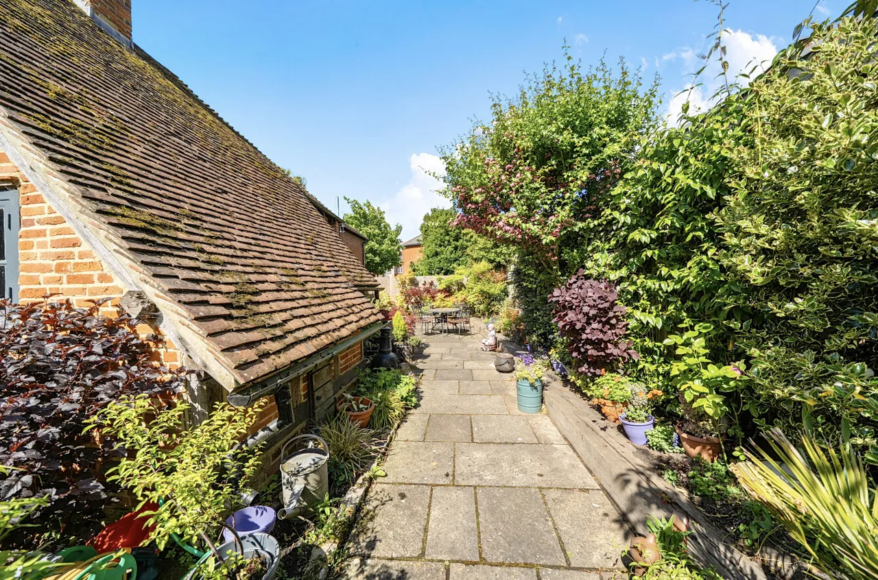 Eastern Road, Aldershot, Hampshire, GU12 4TB, photo 32