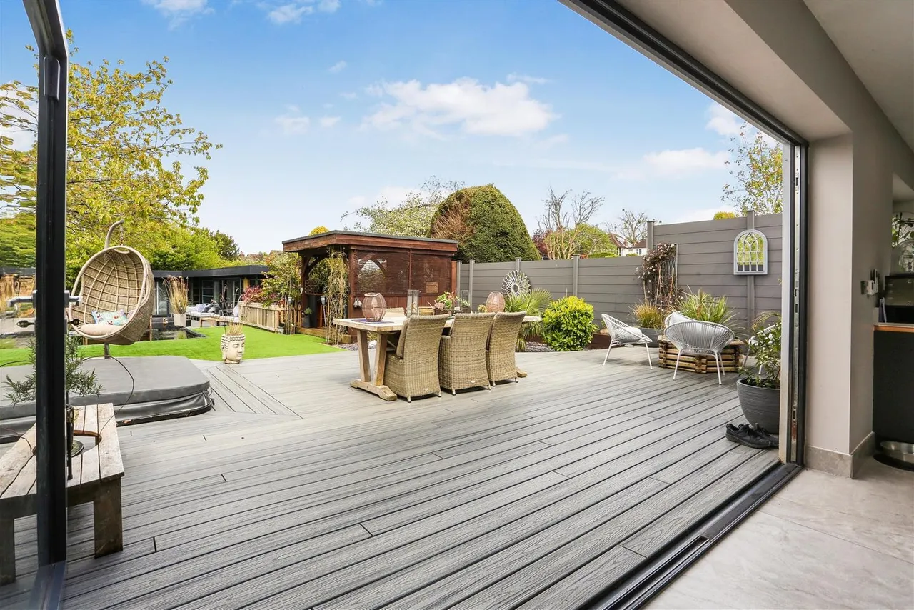 Northey Avenue, Cheam, SM2 7HU, photo 12