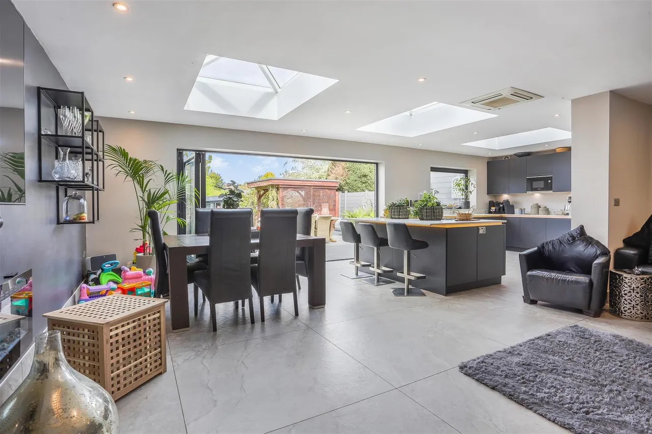 Northey Avenue, Cheam, SM2 7HU, photo 10