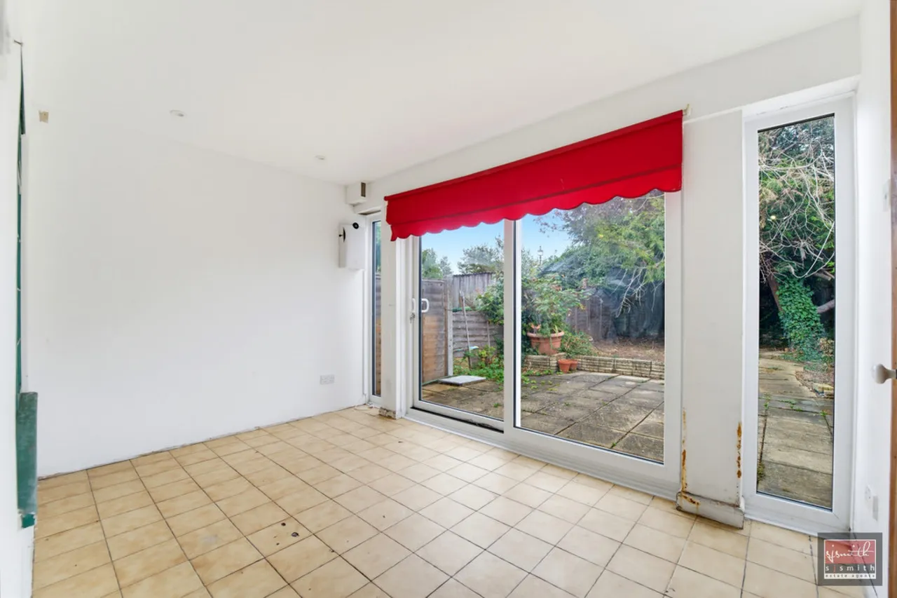 Hithermoor Road, Stanwell, photo 12