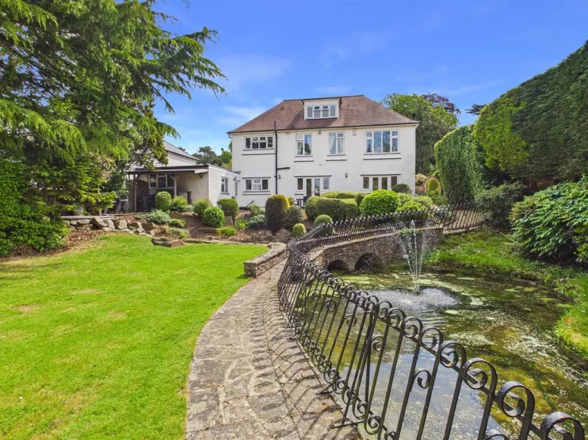 Stroud Road, Tuffley, photo 27