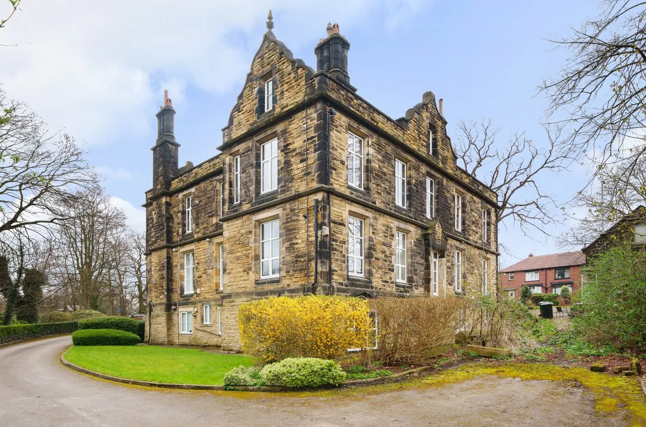 Kirkstall Lane, Kirkstall, LS5, photo 13