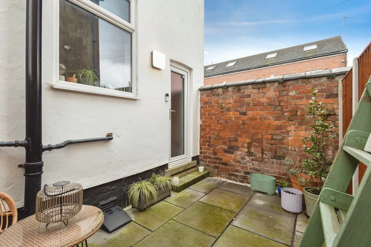 Cheviot Close, Stockport, SK4, photo 18