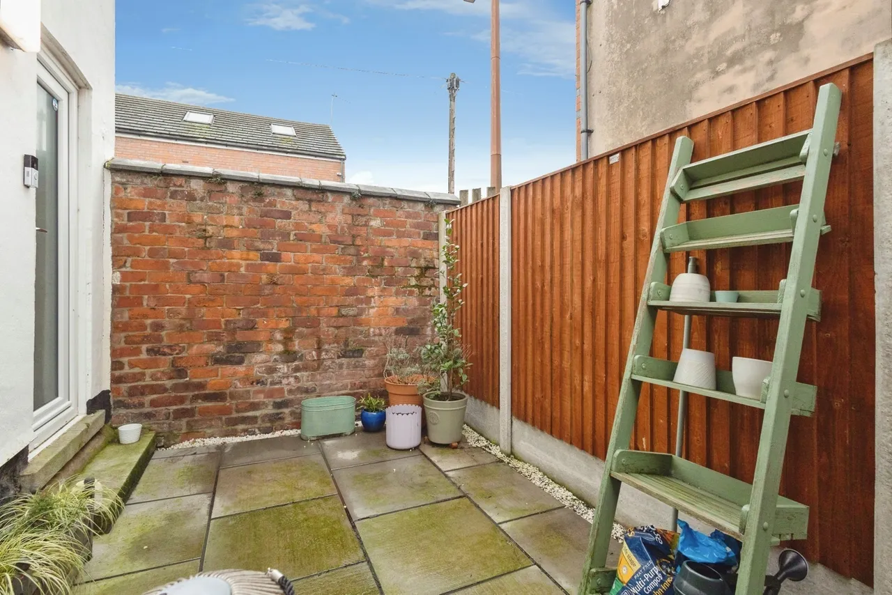 Cheviot Close, Stockport, SK4, photo 14