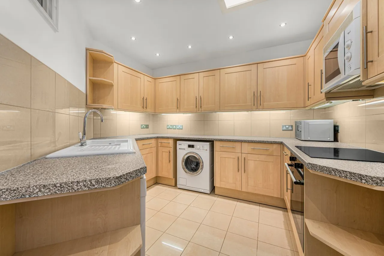 St. John's Wood Road, London, NW8, photo 7