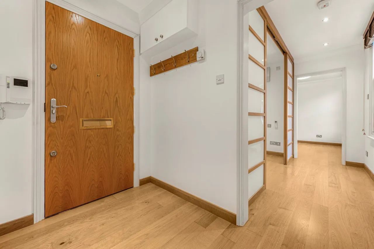 St. John's Wood Road, London, NW8, photo 13