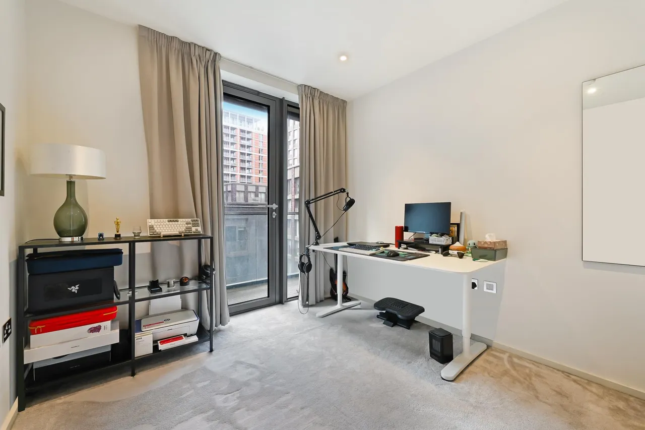 Embassy Gardens, Nine Elms, SW11, photo 11