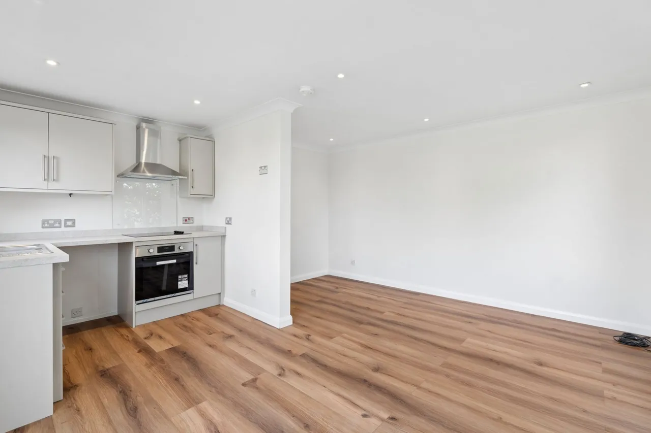 Burnetts Court, Prestwood, HP16, photo 13