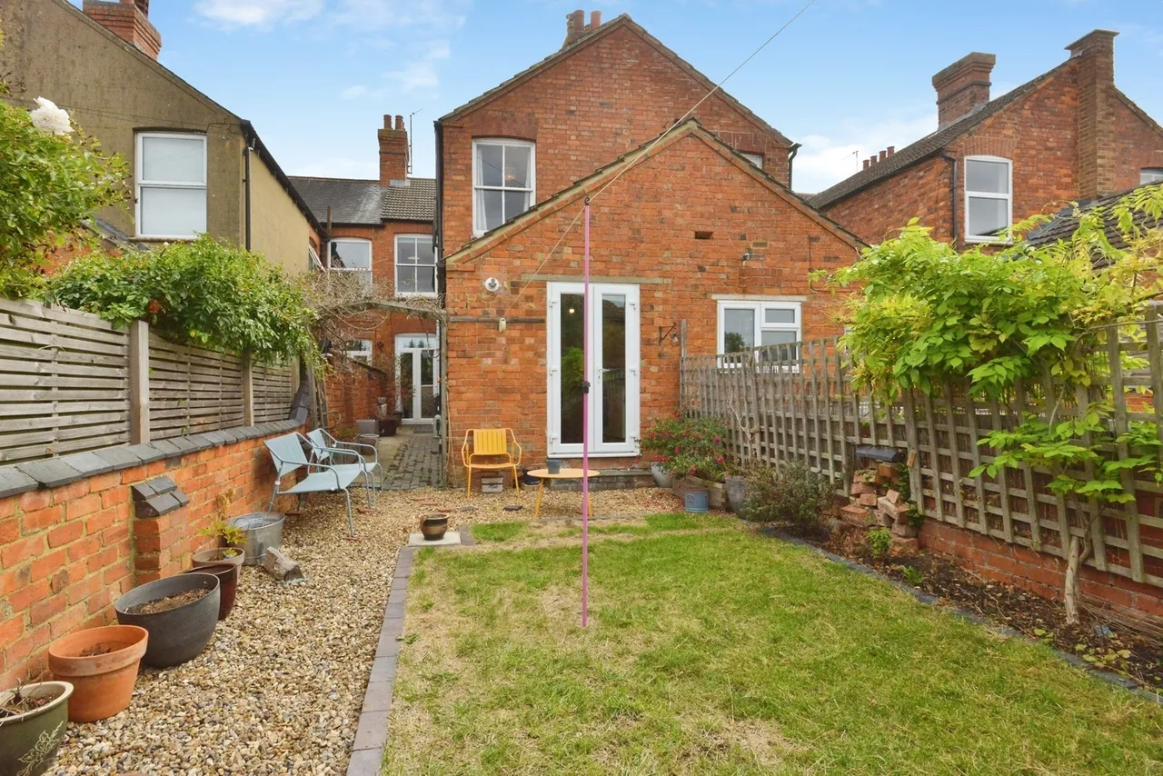 Windsor Street, Wolverton, Milton Keynes, Buckinghamshire, MK12, photo 21