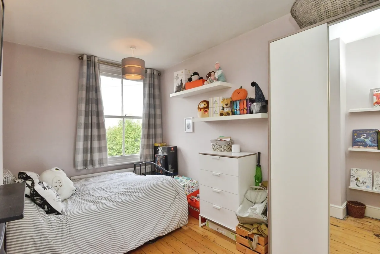 Windsor Street, Wolverton, Milton Keynes, Buckinghamshire, MK12, photo 13