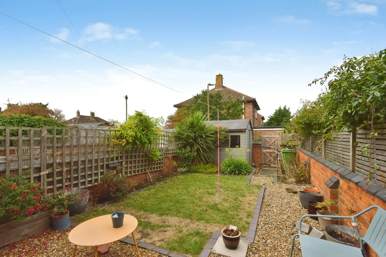 Windsor Street, Wolverton, Milton Keynes, Buckinghamshire, MK12, photo 20