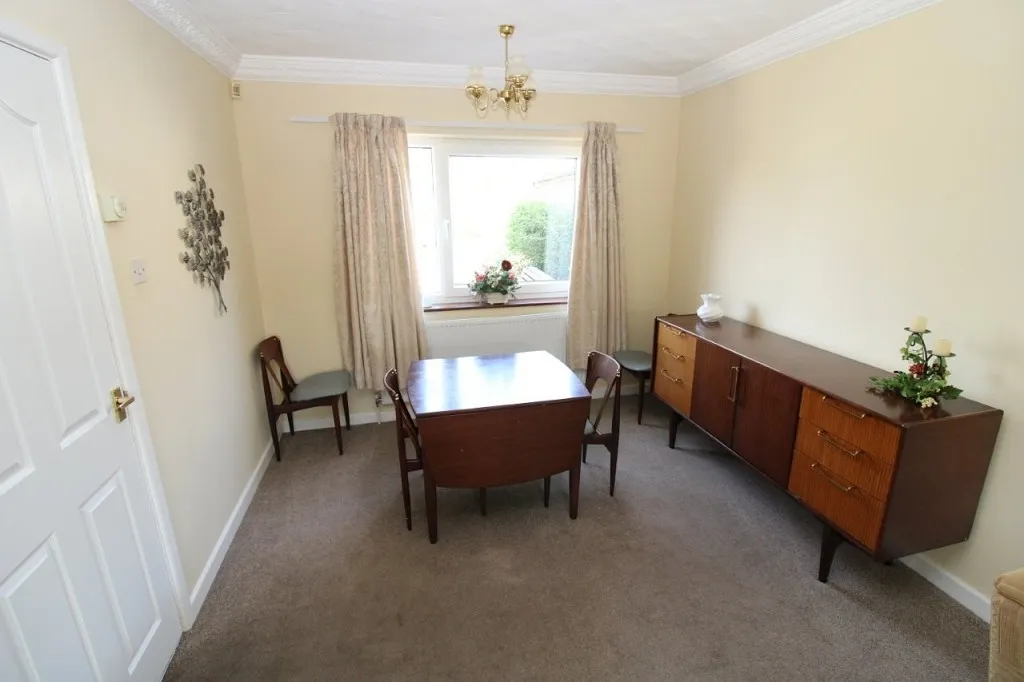 West View, Cudworth, photo 5