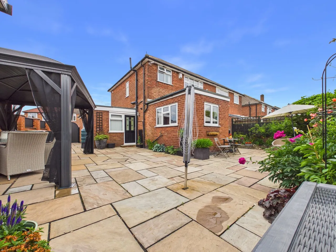 Bedford Close, Featherstone, WF7, photo 25