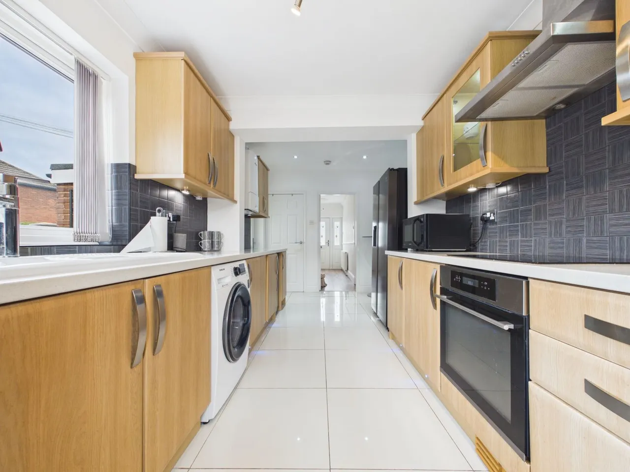 Bedford Close, Featherstone, WF7, photo 8
