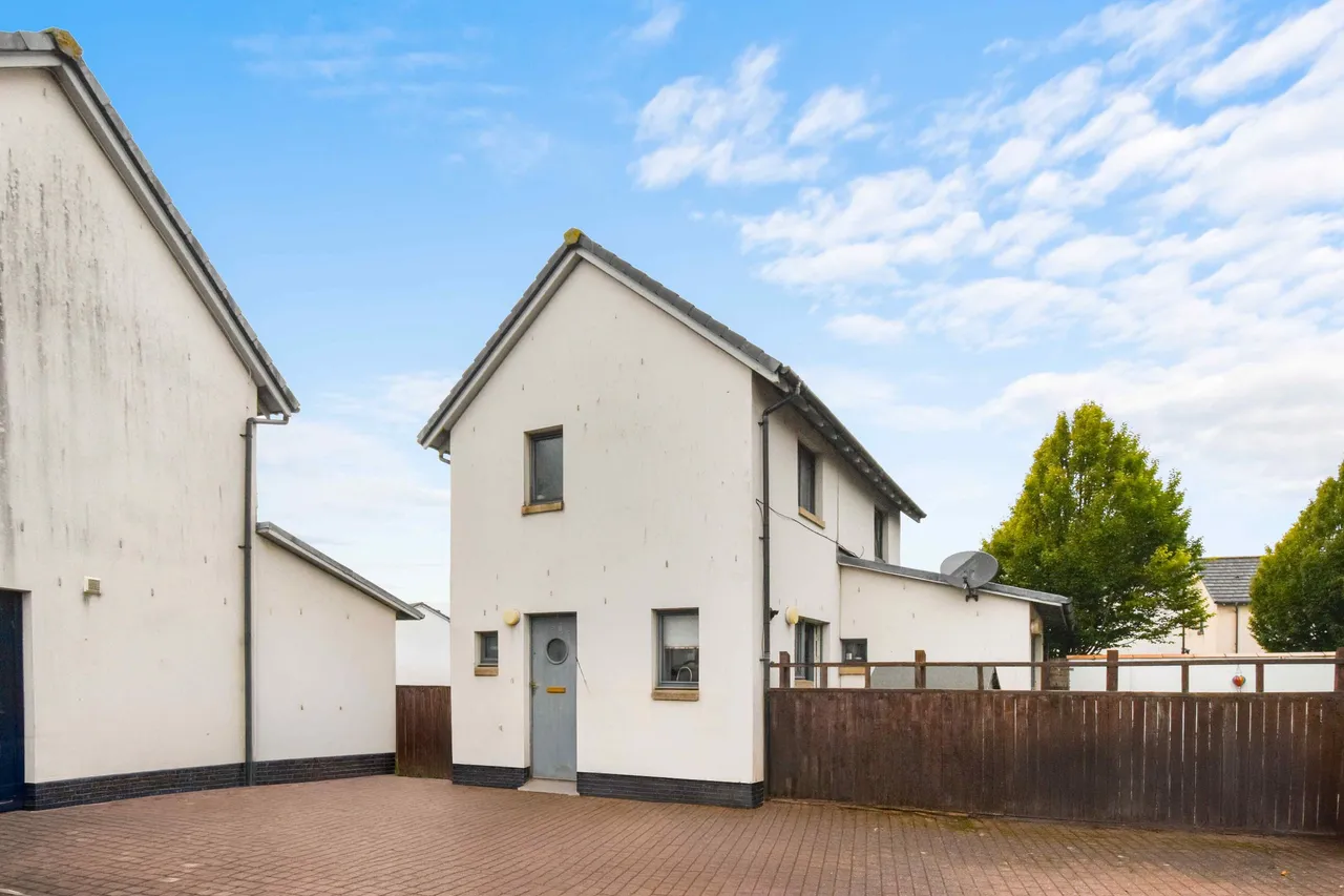 3 bed house for sale, Muirhouses Crescent, Bo'Ness