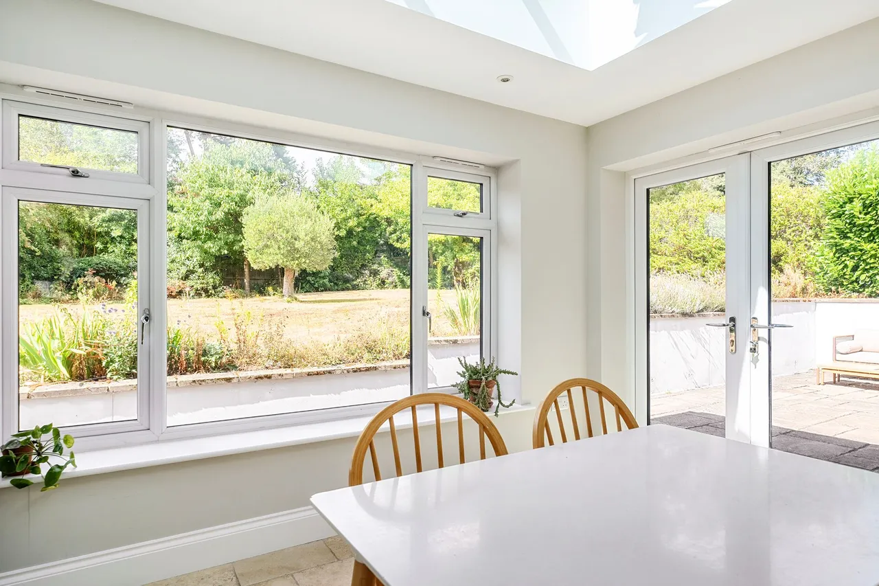 Dodsley Grove, Easebourne, GU29, photo 4
