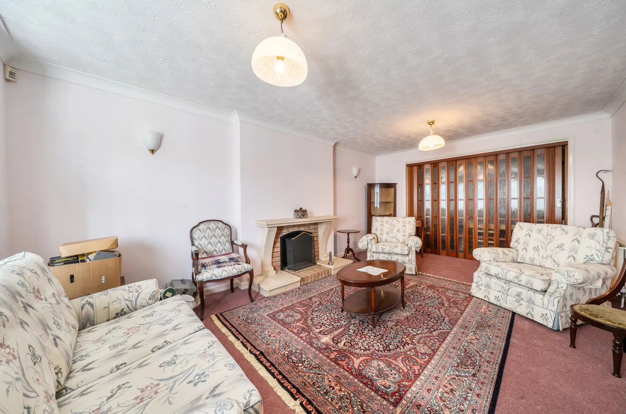 Old Uxbridge Road, West Hyde, WD3, photo 9