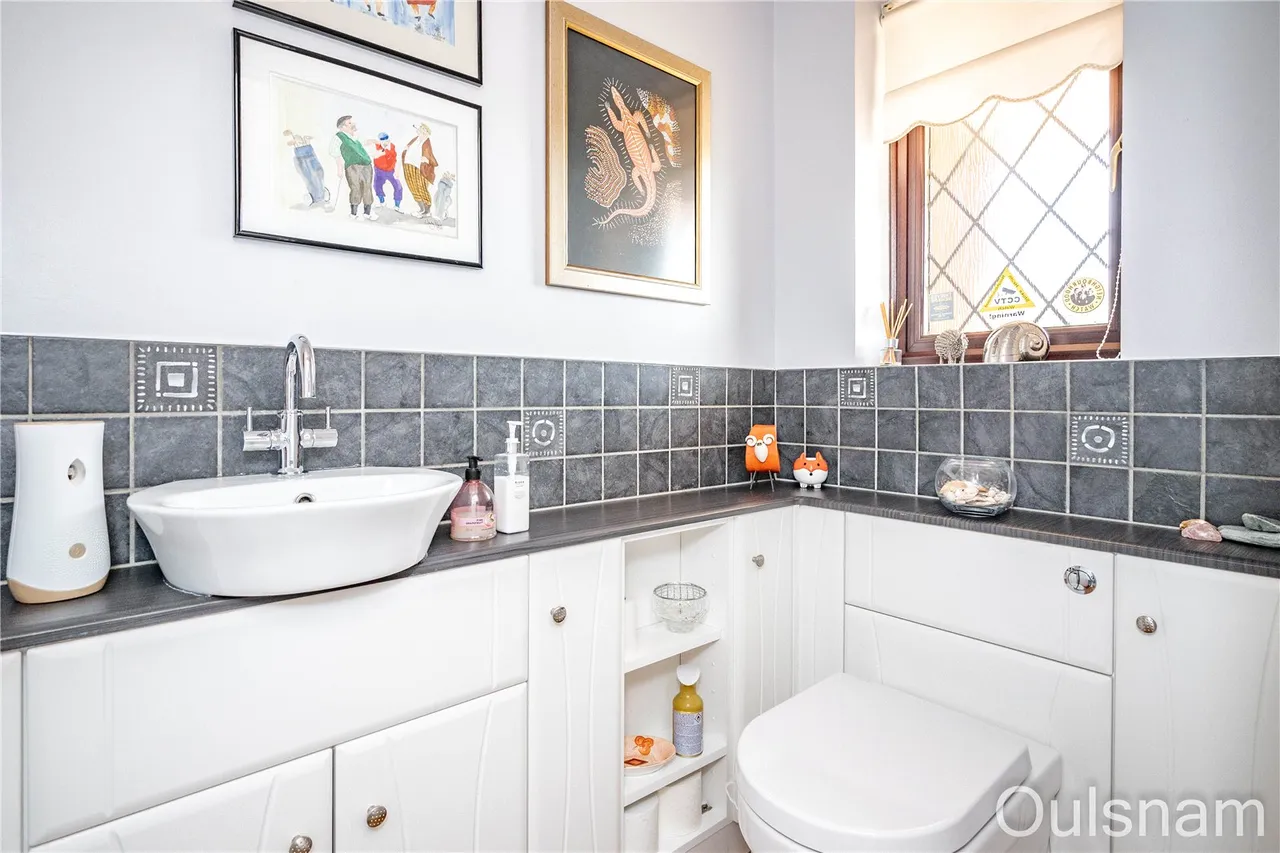 Avoncroft Road, Stoke Heath, Bromsgrove, Worcestershire, B60 4NG, photo 9