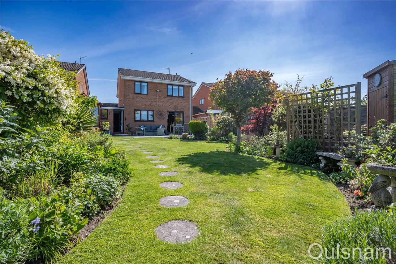 Avoncroft Road, Stoke Heath, Bromsgrove, Worcestershire, B60 4NG, photo 2