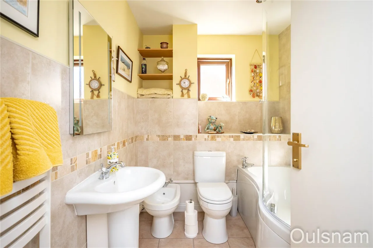 Avoncroft Road, Stoke Heath, Bromsgrove, Worcestershire, B60 4NG, photo 19