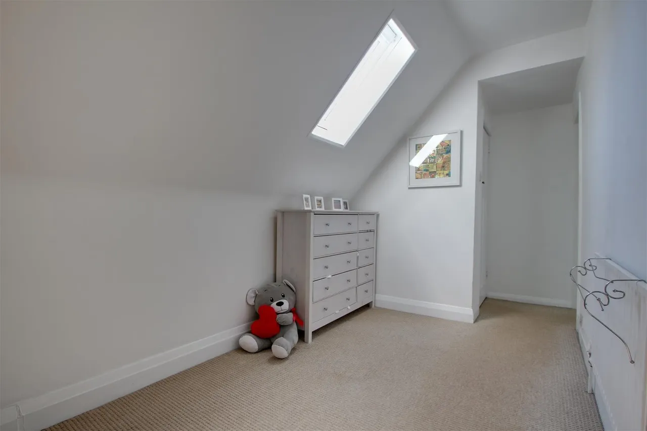 Nutbourne Road, Worthing, photo 19