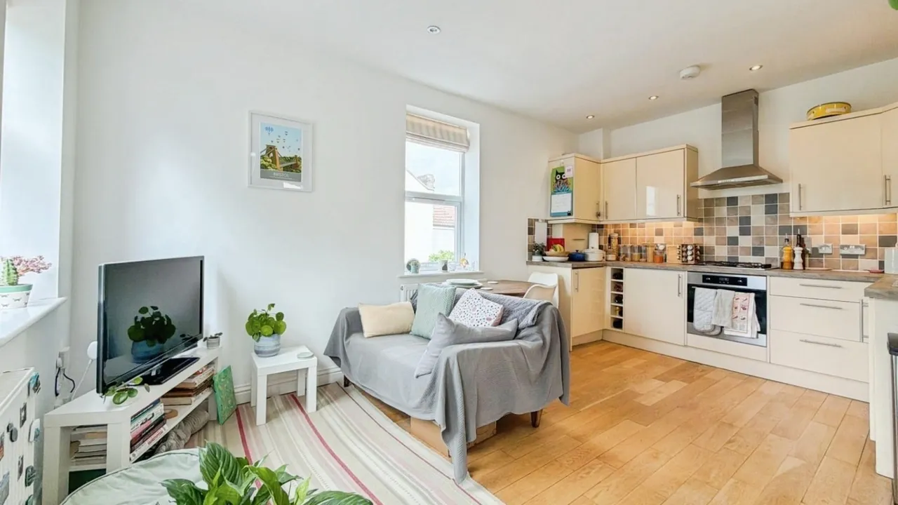 1 bed flat for sale, Sion Road, Bedminster, BS3