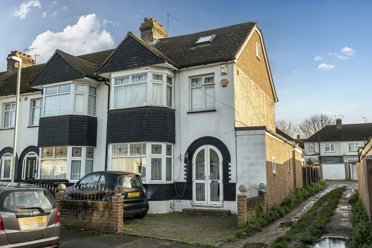 5 bed house for sale — Bellman Avenue, Kent, DA12
