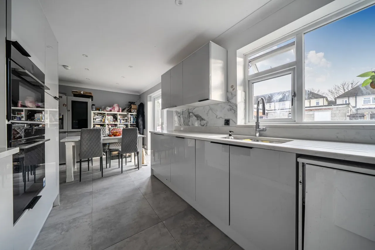Bellman Avenue, Kent, DA12, photo 2