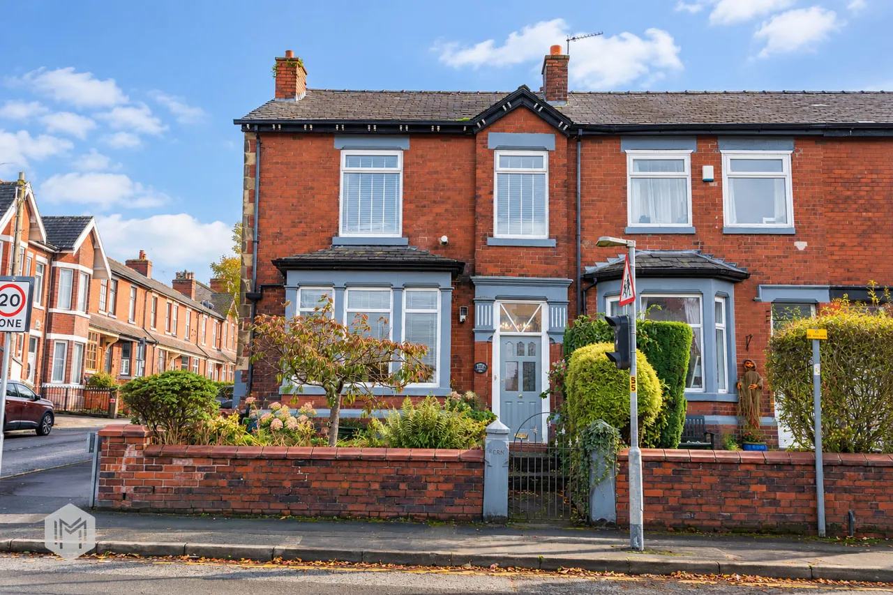 Rochdale Road East, Heywood, OL10, photo 26