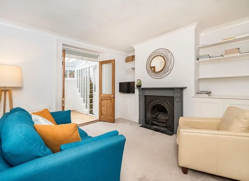 St. Peter's Terrace, Fulham, SW6, photo 2