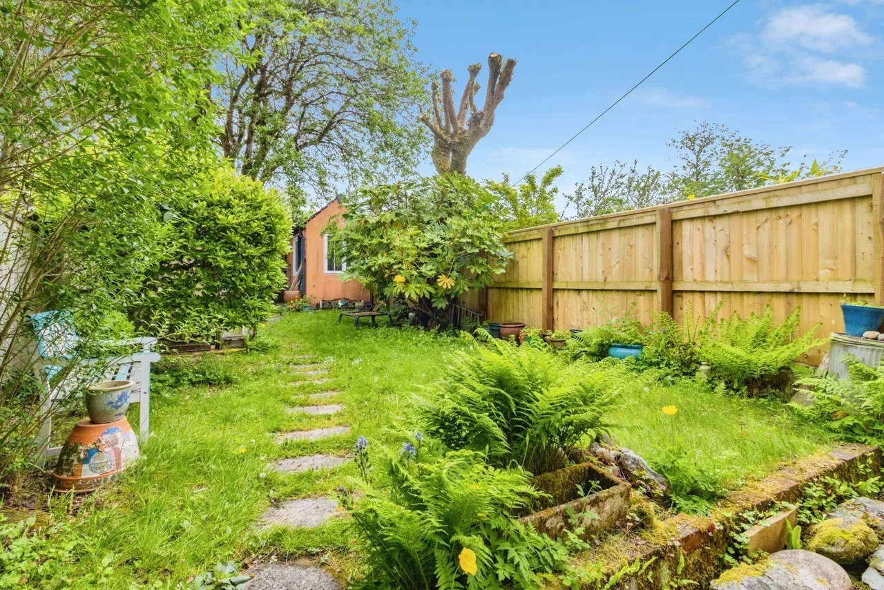 College Avenue, Tavistock, PL19, photo 2