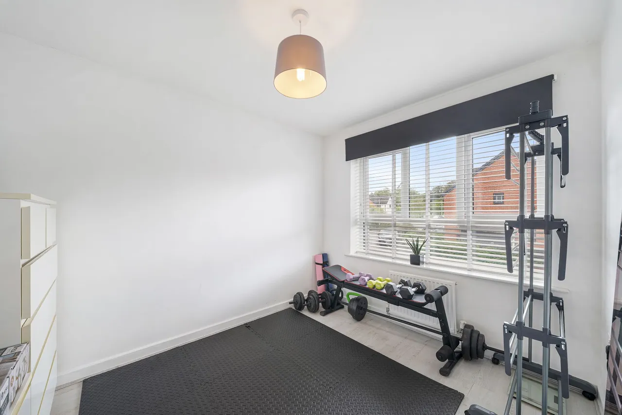 Worsley Close, Castlefields, Runcorn, Runcorn, WA7 2XL, photo 14