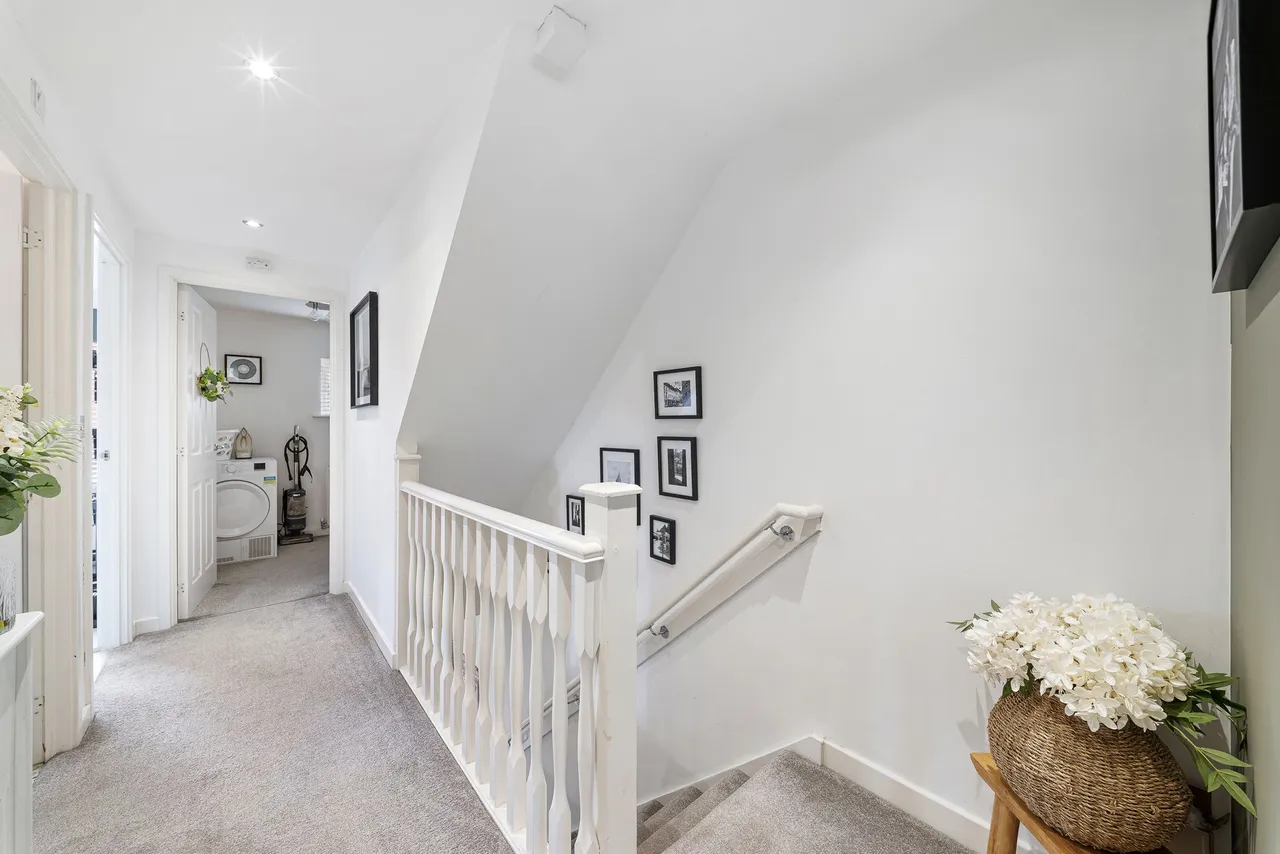 Worsley Close, Castlefields, Runcorn, Runcorn, WA7 2XL, photo 15