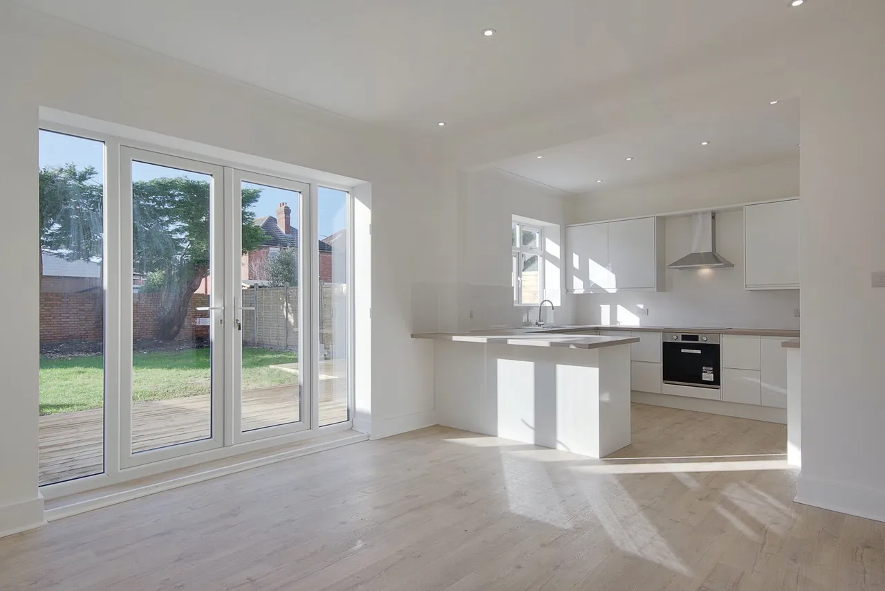 Capstone Road, Bournemouth, BH8, photo 2