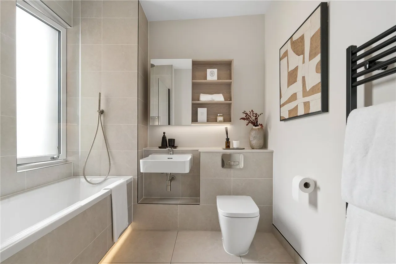 Bakers Mews, Twickenham, TW2, photo 14