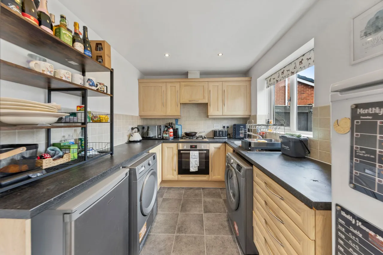 Mildenhall Close, Great Sankey, Warrington, Warrington, WA5 1ZD, photo 5
