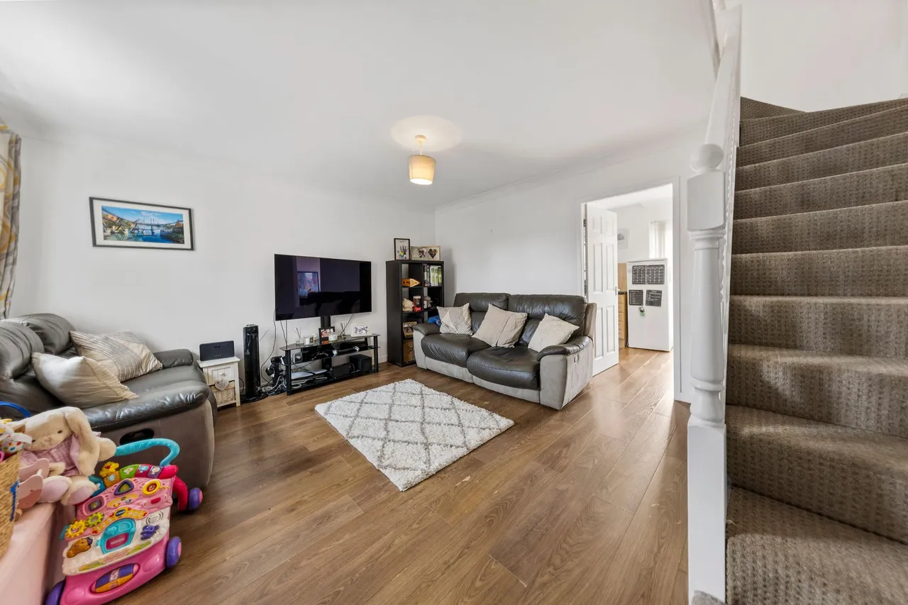Mildenhall Close, Great Sankey, Warrington, Warrington, WA5 1ZD, photo 6