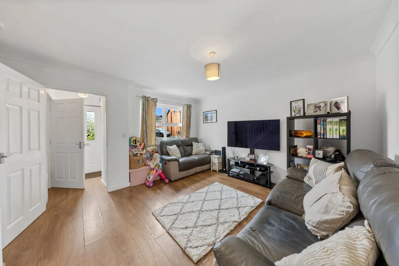 Mildenhall Close, Great Sankey, Warrington, Warrington, WA5 1ZD, photo 2