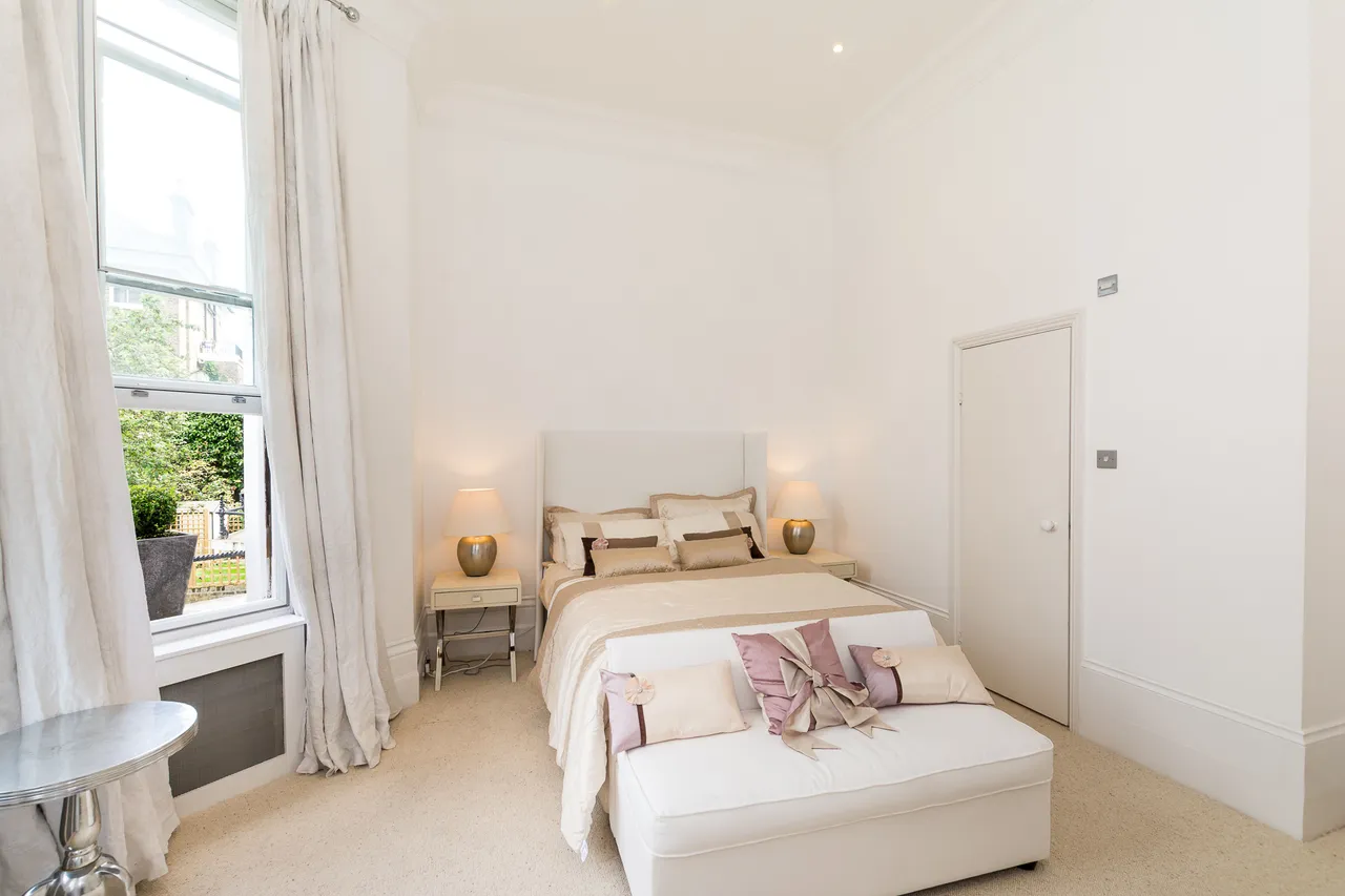 Flat 2, 59 Redcliffe Gardens, London, photo 8